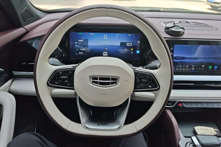 Used Geely Auto Monjaro L 2021 2.0TD DCT EVO Two-Wheel Drive Prestige Version Steering Wheel