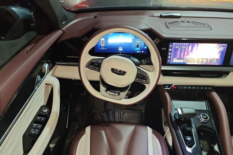 Used Geely Auto Monjaro L 2021 2.0TD DCT EVO Two-Wheel Drive Smart Luxury Version Steering Wheel