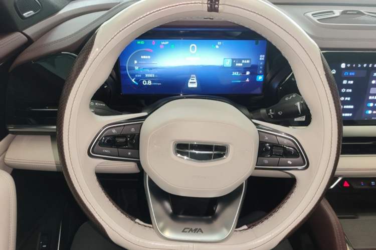 Used Geely Auto Monjaro L 2021 2.0TD High-Power Automatic All-Wheel-Drive Flagship Version Steering Wheel