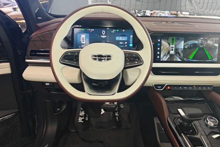 Used Geely Auto Monjaro L 2021 2.0TD DCT EVO Two-Wheel Drive Smart Luxury Version Steering Wheel