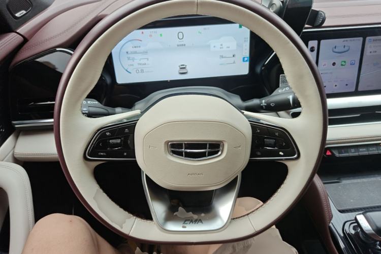 Used Geely Auto Monjaro L 2021 2.0TD DCT EVO Two-Wheel-Drive Flagship Version Steering Wheel