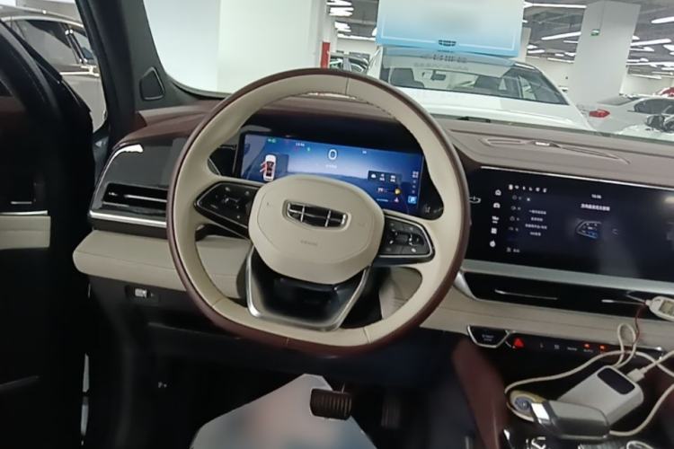 Used Geely Auto Monjaro L 2021 2.0TD DCT EVO Two-Wheel Drive Prestige Version Steering Wheel