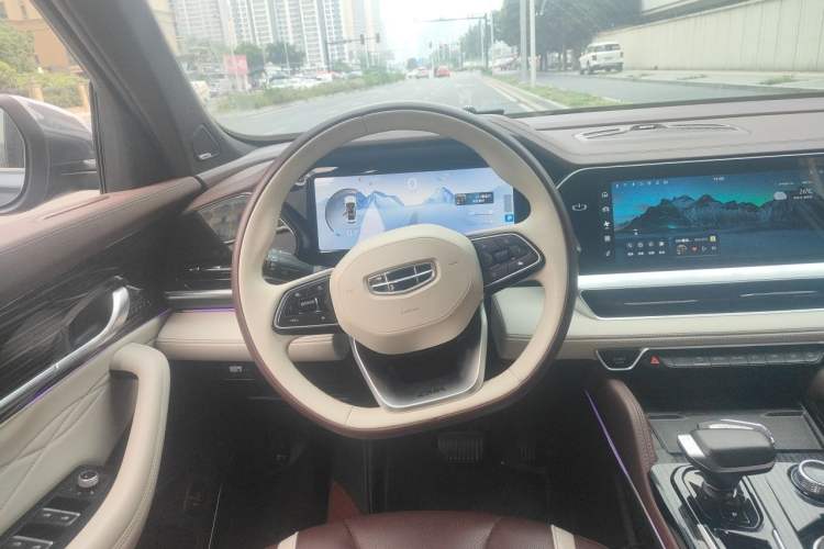 Used Geely Auto Monjaro L 2021 2.0TD DCT EVO Two-Wheel Drive Smart Luxury Version Steering Wheel