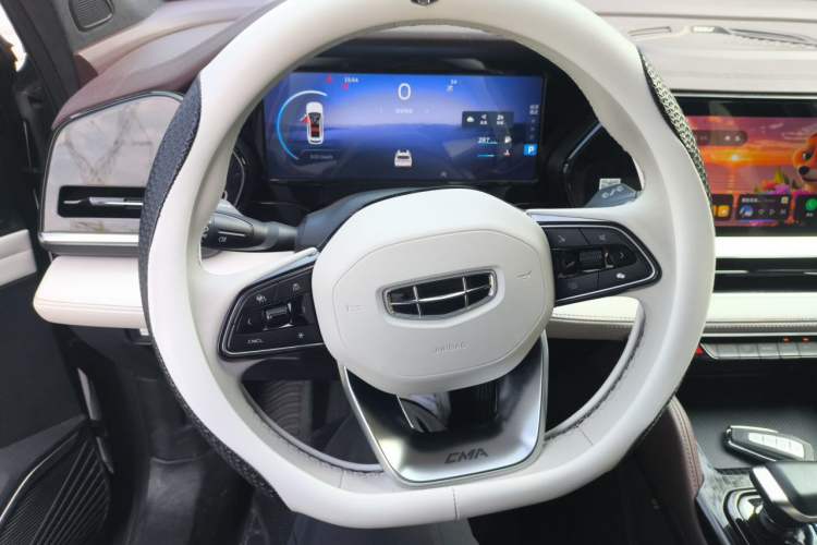 Used Geely Auto Monjaro L 2021 2.0TD DCT EVO Two-Wheel Drive Prestige Version Steering Wheel