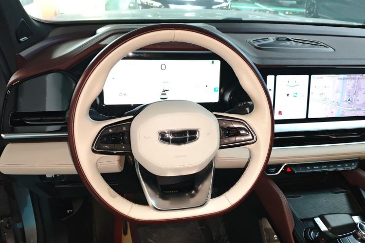 Used Geely Auto Monjaro L 2021 2.0TD DCT EVO Two-Wheel Drive Smart Luxury Version Steering Wheel