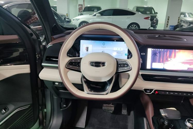 Used Geely Auto Monjaro L 2021 2.0TD DCT EVO Two-Wheel Drive Prestige Version Steering Wheel