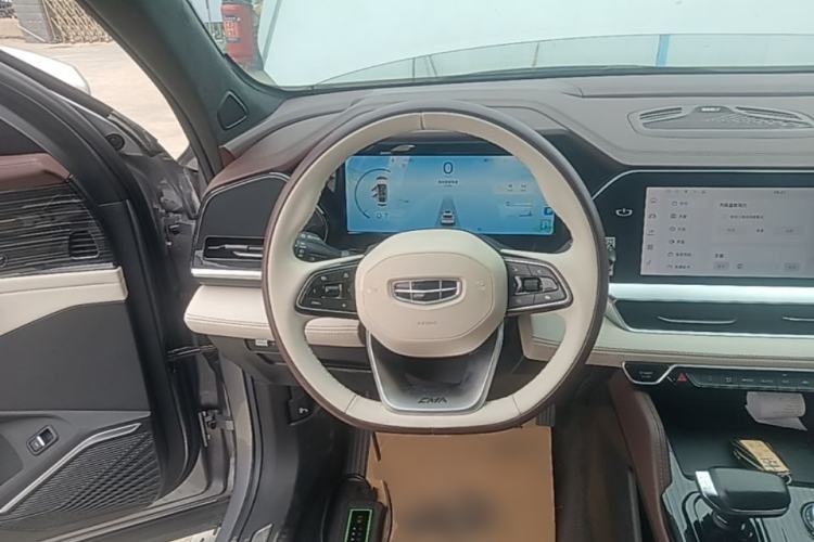 Used Geely Auto Monjaro L 2021 2.0TD DCT EVO Two-Wheel Drive Prestige Version Steering Wheel