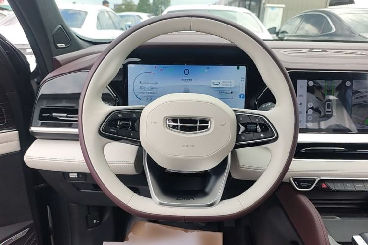 Used Geely Auto Monjaro L 2021 2.0TD DCT EVO Two-Wheel Drive Smart Luxury Version Steering Wheel