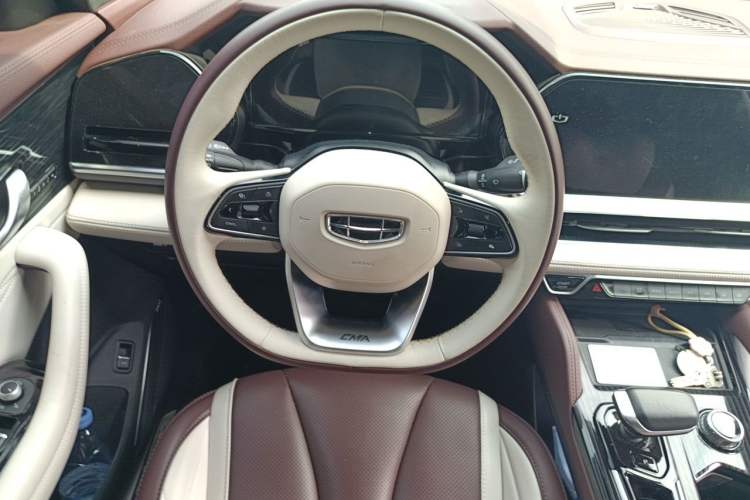 Used Geely Auto Monjaro L 2021 2.0TD High-Power Automatic All-Wheel-Drive Flagship Version Steering Wheel