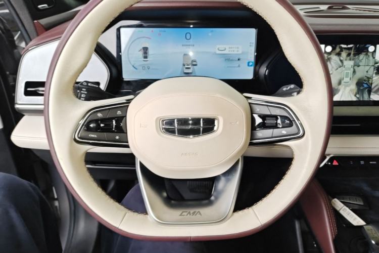 Used Geely Auto Monjaro L 2021 2.0TD High-Power Automatic All-Wheel Drive Luxury Version Steering Wheel