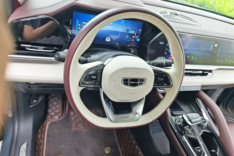 Used Geely Auto Monjaro L 2021 2.0TD DCT EVO Two-Wheel Drive Prestige Version Steering Wheel