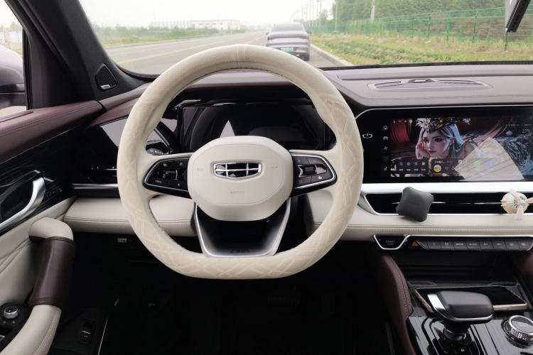 Used Geely Auto Monjaro L 2021 2.0TD DCT EVO Two-Wheel Drive Smart Luxury Version Steering Wheel