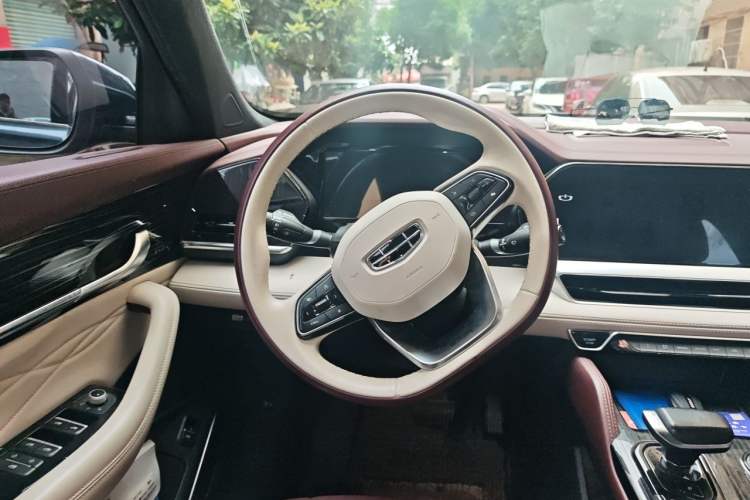 Used Geely Auto Monjaro L 2021 2.0TD DCT EVO Two-Wheel Drive Prestige Version Steering Wheel