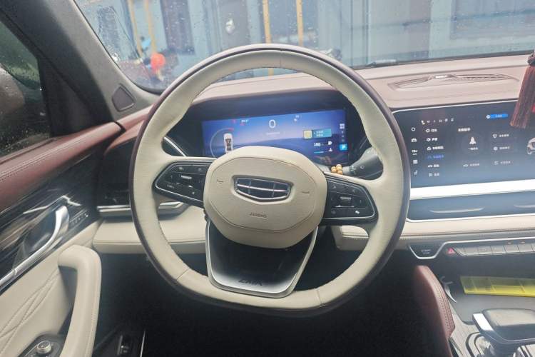 Used Geely Auto Monjaro L 2021 2.0TD DCT EVO Two-Wheel Drive Prestige Version Steering Wheel