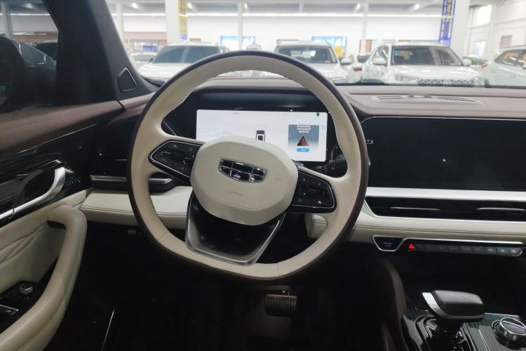 Used Geely Auto Monjaro L 2021 2.0TD DCT EVO Two-Wheel Drive Prestige Version Steering Wheel