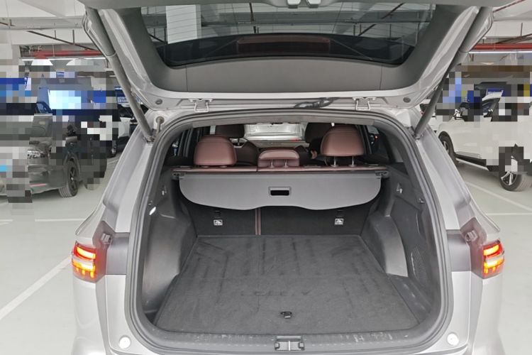 Used Geely Auto Monjaro L 2021 2.0TD High-Power Automatic All-Wheel Drive Luxury Version Trunk