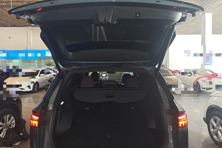 Used Geely Auto Monjaro L 2021 2.0TD DCT EVO Two-Wheel Drive Smart Luxury Version Trunk