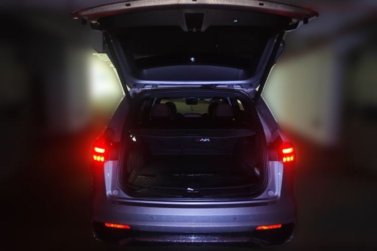 Used Geely Auto Monjaro L 2021 2.0TD DCT EVO Two-Wheel Drive Prestige Version Trunk