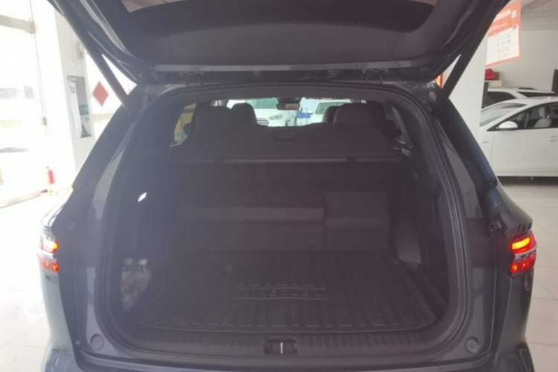 Used Geely Auto Monjaro L 2021 2.0TD DCT EVO Two-Wheel Drive Smart Luxury Version Trunk