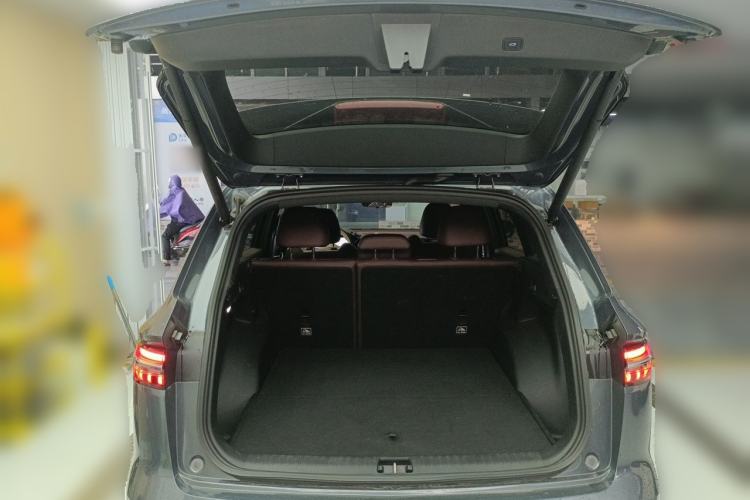 Used Geely Auto Monjaro L 2021 2.0TD DCT EVO Two-Wheel Drive Prestige Version Trunk