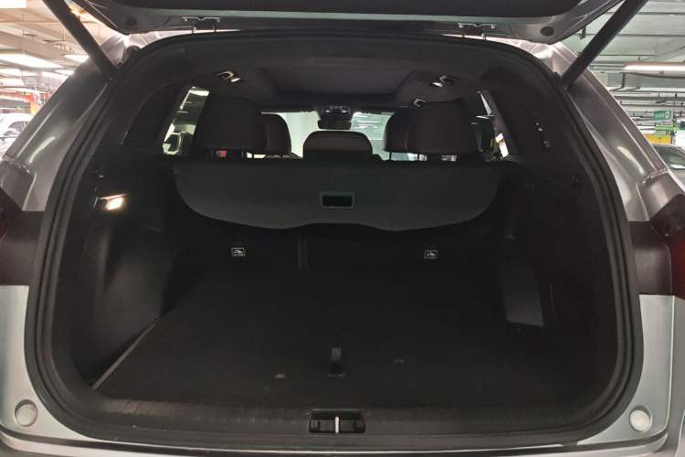 Used Geely Auto Monjaro L 2021 2.0TD DCT EVO Two-Wheel Drive Smart Luxury Version Trunk