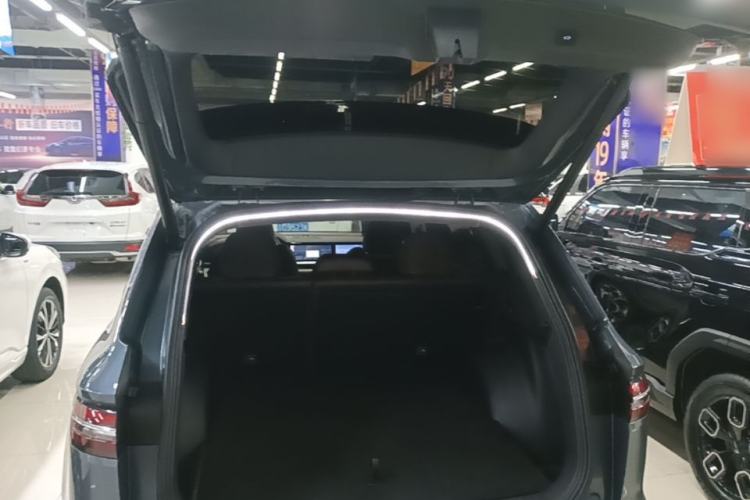 Used Geely Auto Monjaro L 2021 2.0TD DCT EVO Two-Wheel Drive Prestige Version Trunk
