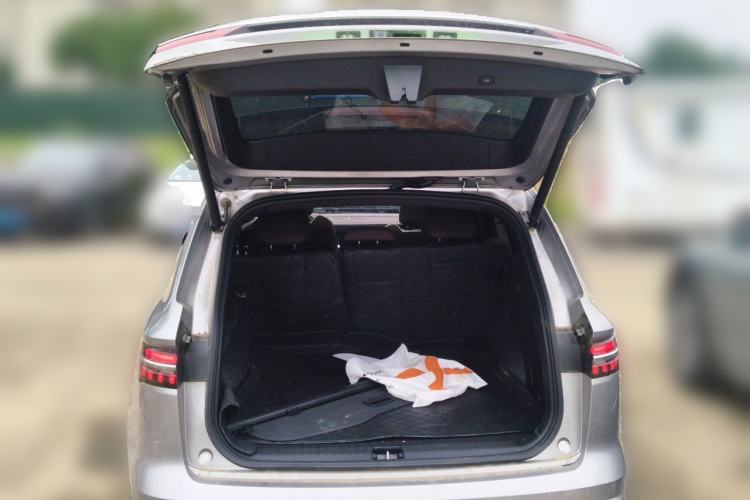 Used Geely Auto Monjaro L 2021 2.0TD DCT EVO Two-Wheel Drive Smart Luxury Version Trunk