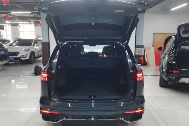 Used Geely Auto Monjaro L 2021 2.0TD DCT EVO Two-Wheel Drive Smart Luxury Version Trunk