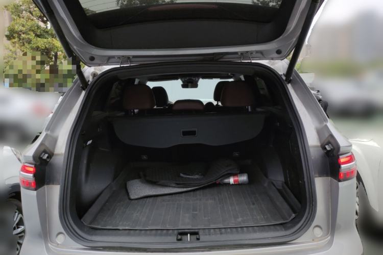 Used Geely Auto Monjaro L 2021 2.0TD DCT EVO Two-Wheel Drive Smart Luxury Version Trunk