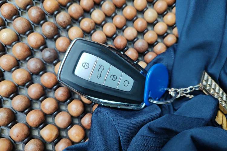 Used Geely Auto Monjaro L 2021 2.0TD High-Power Automatic All-Wheel-Drive Flagship Version Vehicle Key