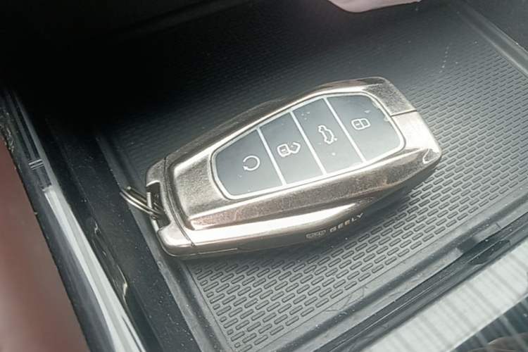 Used Geely Auto Monjaro L 2021 2.0TD DCT EVO Two-Wheel Drive Prestige Version Vehicle Key