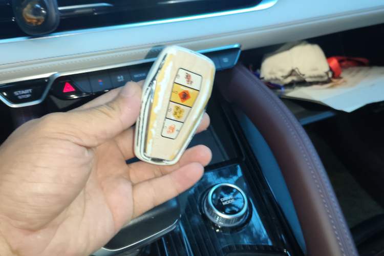 Used Geely Auto Monjaro L 2021 2.0TD DCT EVO Two-Wheel Drive Prestige Version Vehicle Key