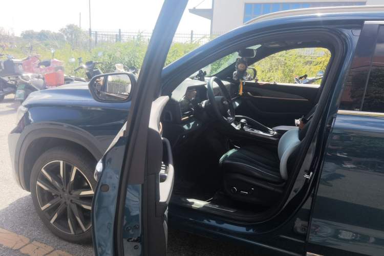 Used Geely Auto Monjaro L 2021 2.0TD DCT EVO Two-Wheel Drive Smart Luxury Version Driver Seat