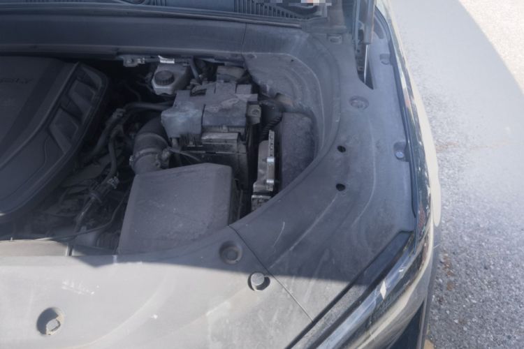 Used Geely Auto Monjaro L 2021 2.0TD DCT EVO Two-Wheel Drive Smart Luxury Version Engine Bay Left