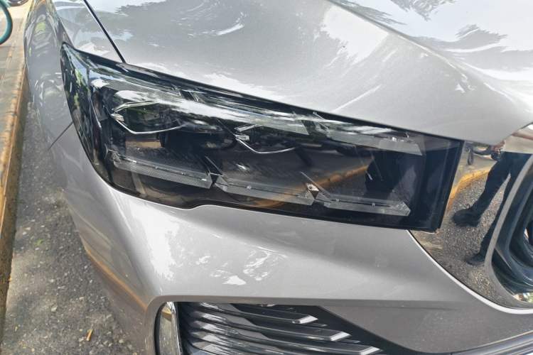 Used Geely Auto Monjaro L 2021 2.0TD DCT EVO Two-Wheel Drive Prestige Version Right Front Headlight