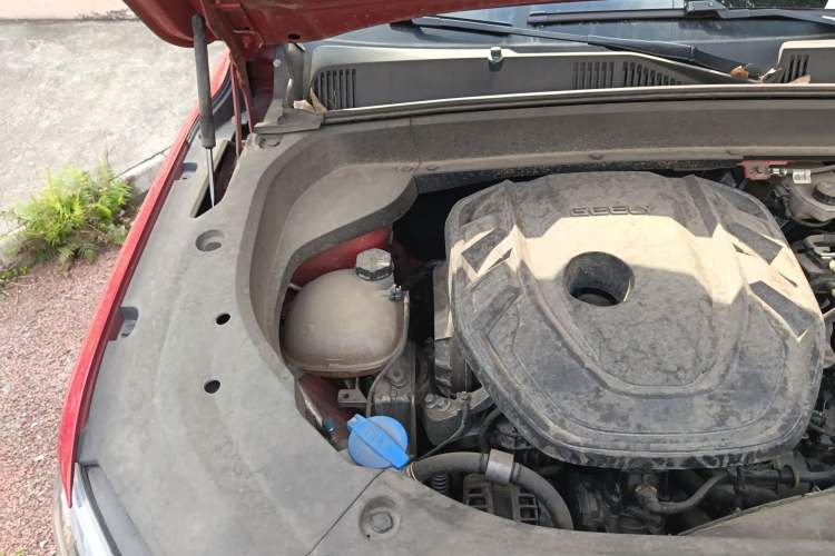 Used Geely Auto Monjaro L 2021 2.0TD DCT EVO Two-Wheel Drive Prestige Version Engine Bay Right