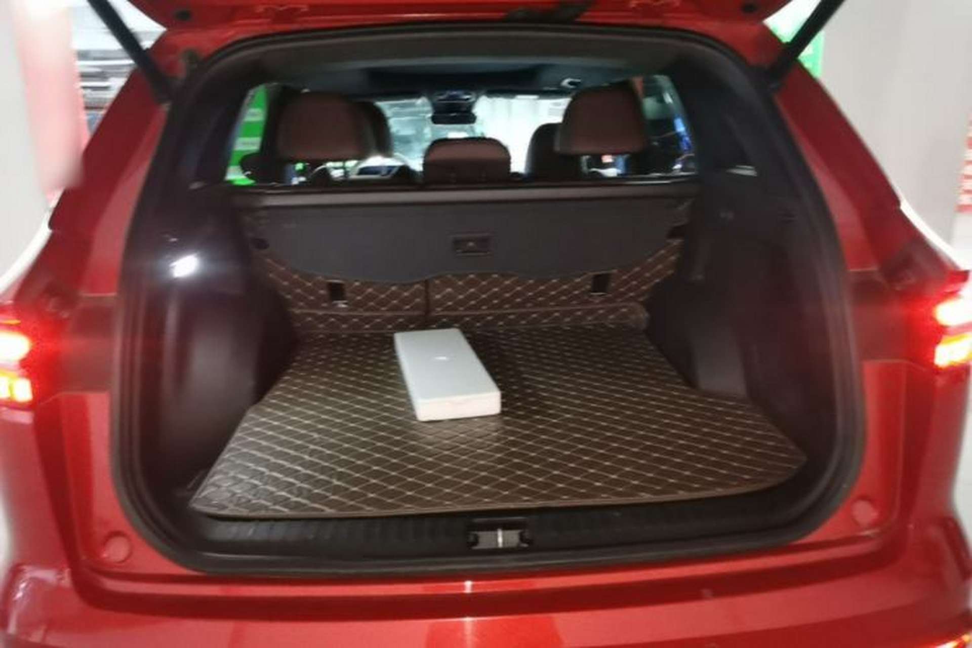 Used Geely Auto Monjaro L 2021 2.0TD DCT EVO Two-Wheel-Drive Flagship Version Trunk