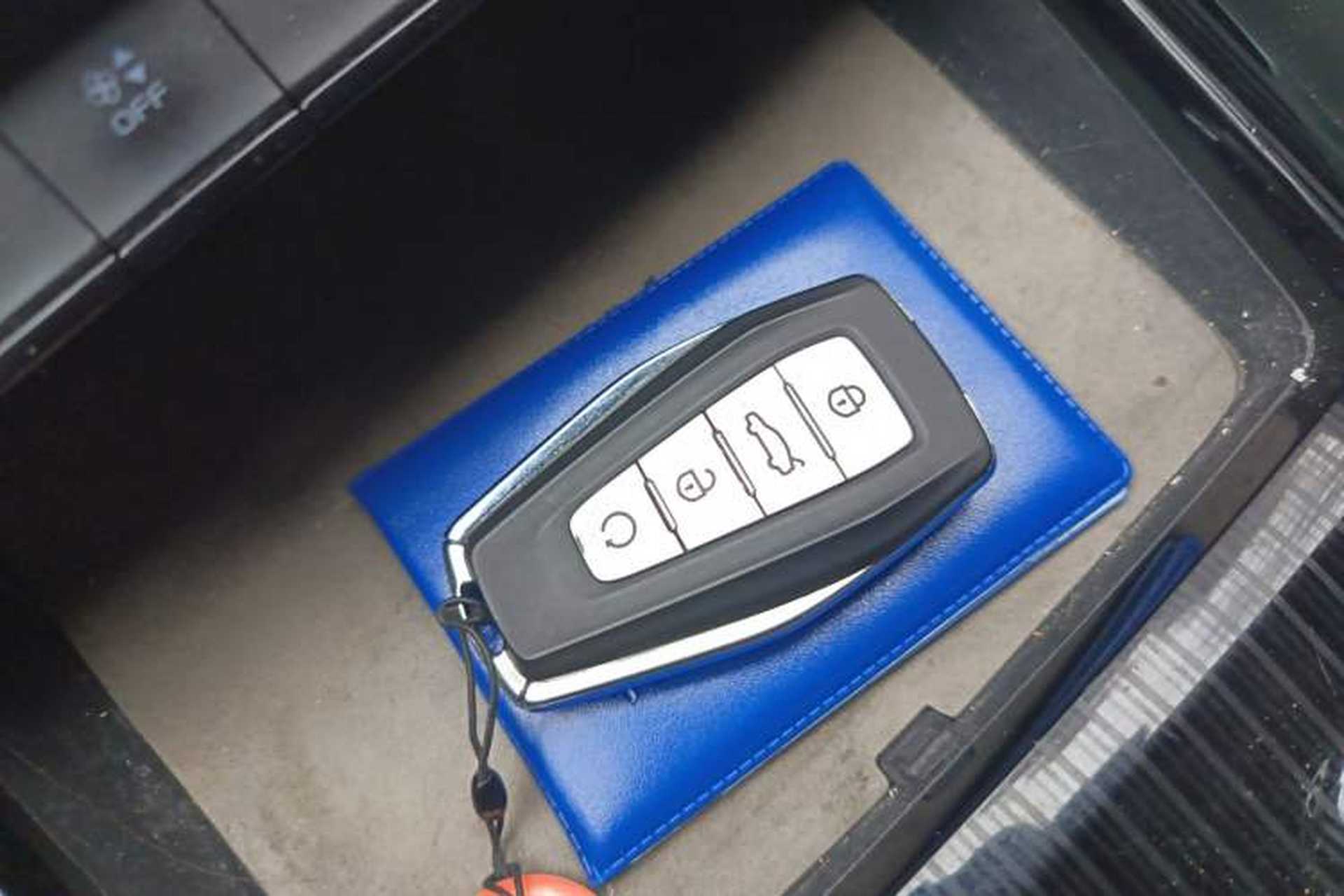 Used Geely Auto Monjaro L 2021 2.0TD DCT EVO Two-Wheel Drive Prestige Version Vehicle Key
