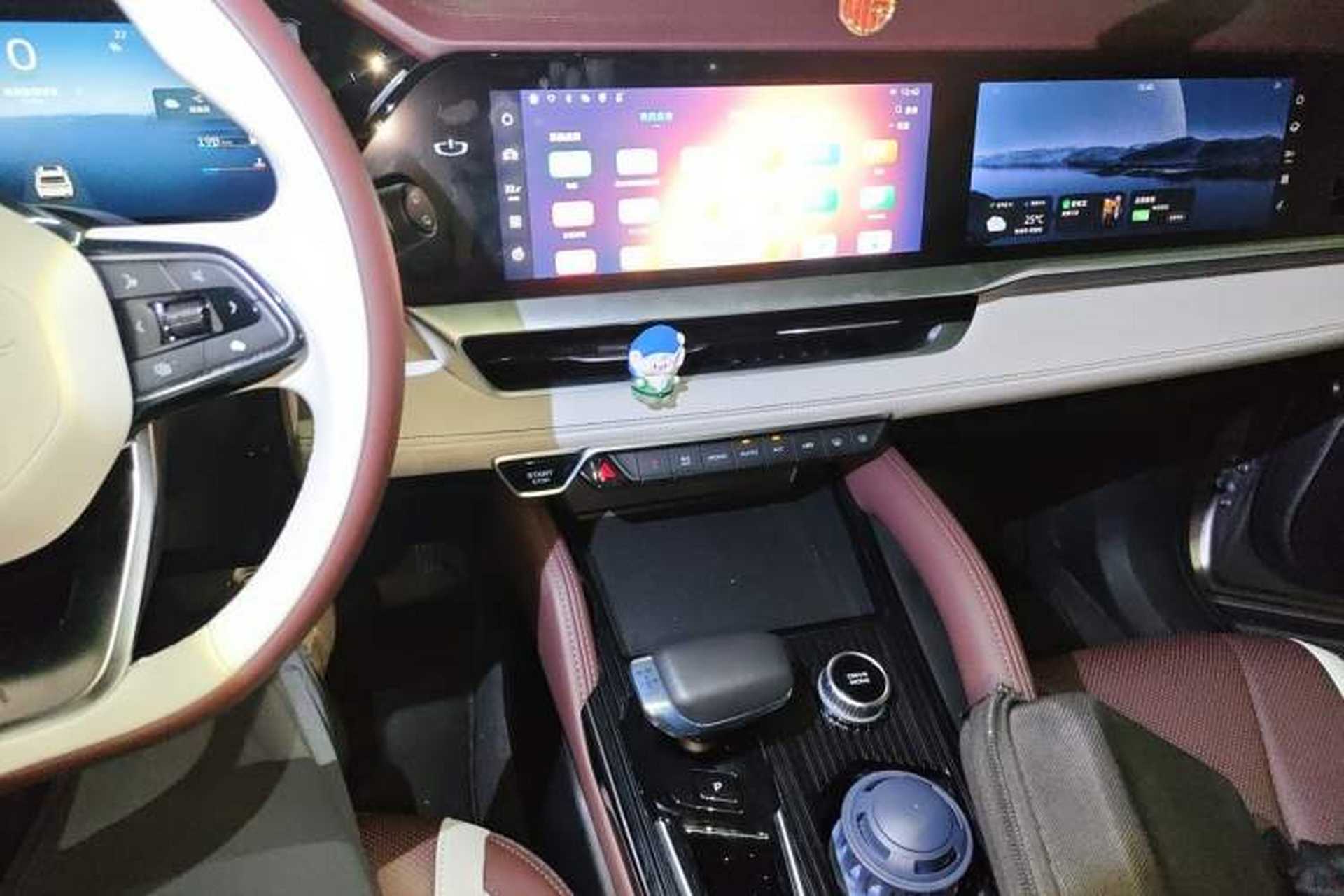 Used Geely Auto Monjaro L 2021 2.0TD DCT EVO Two-Wheel Drive Prestige Version Audio And AC Panel