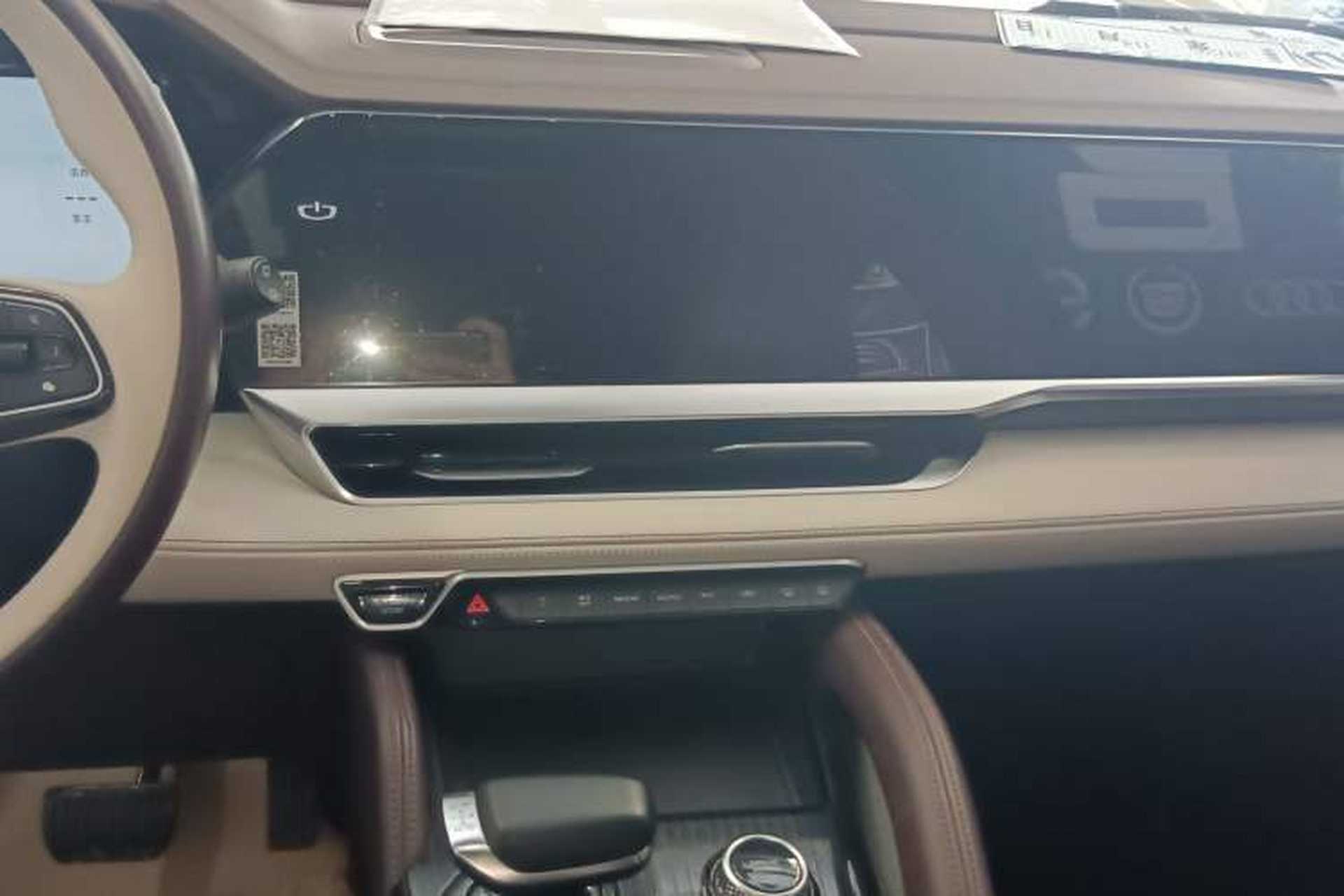 Used Geely Auto Monjaro L 2021 2.0TD High-Power Automatic All-Wheel Drive Luxury Version Audio And AC Panel