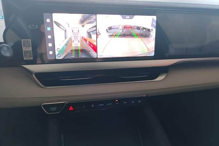 Used Geely Auto Monjaro L 2021 2.0TD DCT EVO Two-Wheel Drive Prestige Version Audio And AC Panel