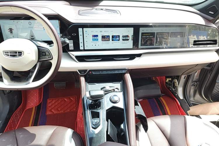 Used Geely Auto Monjaro L 2021 2.0TD DCT EVO Two-Wheel Drive Smart Luxury Version Audio And AC Panel