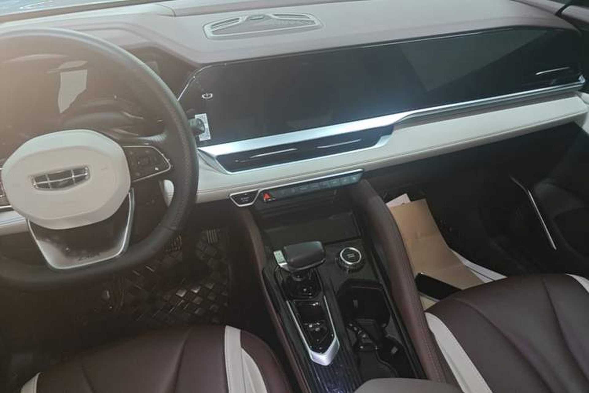 Used Geely Auto Monjaro L 2021 2.0TD DCT EVO Two-Wheel Drive Smart Luxury Version Audio And AC Panel