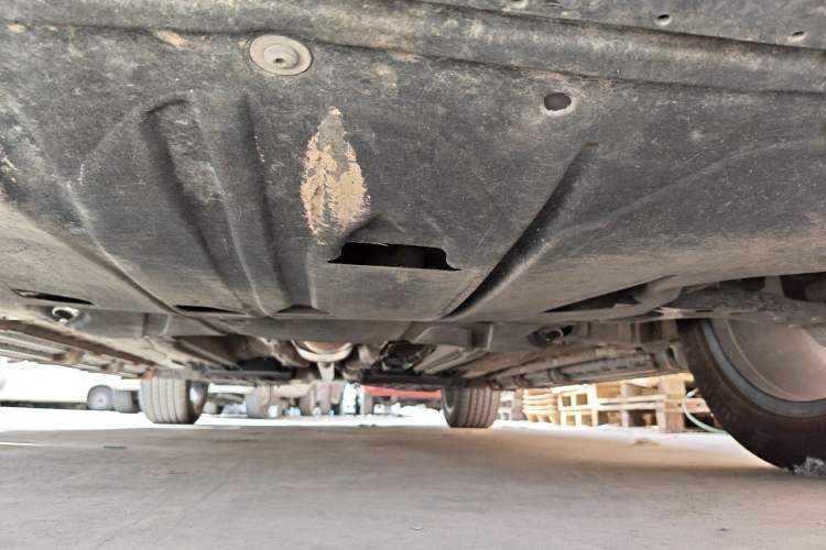 Used Geely Auto Monjaro L 2021 2.0TD DCT EVO Two-Wheel Drive Prestige Version Chassis Front