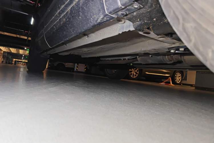 Used Geely Auto Monjaro L 2021 2.0TD DCT EVO Two-Wheel-Drive Flagship Version Chassis Front Right