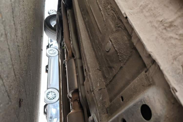 Used Geely Auto Monjaro L 2021 2.0TD DCT EVO Two-Wheel Drive Prestige Version Chassis Front Right