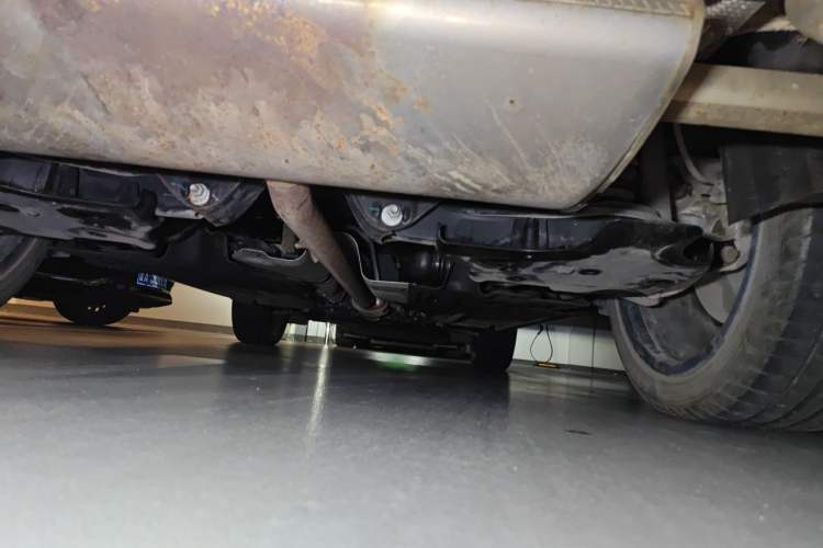 Used Geely Auto Monjaro L 2021 2.0TD DCT EVO Two-Wheel-Drive Flagship Version Chassis Rear