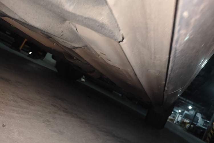 Used Geely Auto Monjaro L 2021 2.0TD DCT EVO Two-Wheel Drive Prestige Version Chassis Rear Right