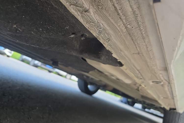 Used Geely Auto Monjaro L 2021 2.0TD DCT EVO Two-Wheel Drive Prestige Version Chassis Rear Right