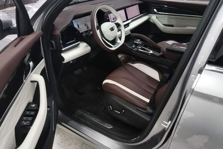 Used Geely Auto Monjaro L 2021 2.0TD DCT EVO Two-Wheel Drive Prestige Version Driver Seat